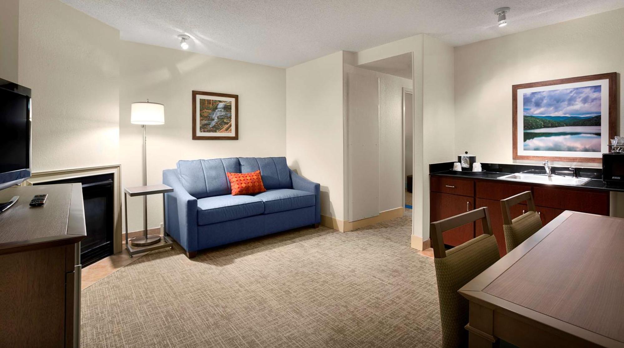 Hampton Inn Хелен Экстерьер фото
